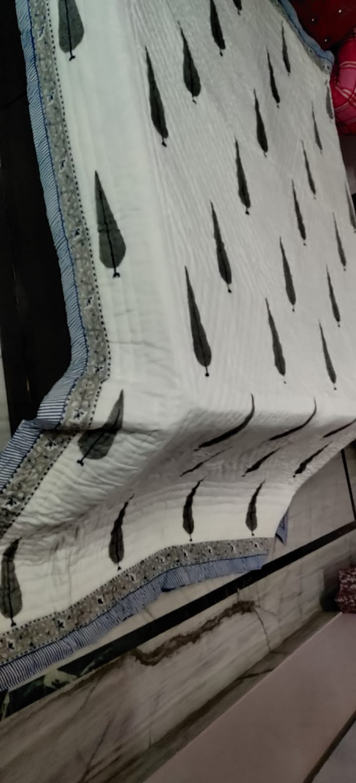 Premium Cotton Floral Rajai | Handcrafted Indian Quilt with Leaf Print | Soft, Lightweight & Cozy | Elegant Border Design