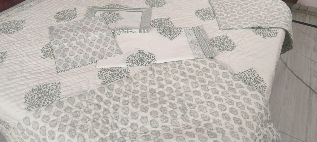 The Grey Garden Complete Bedding Set