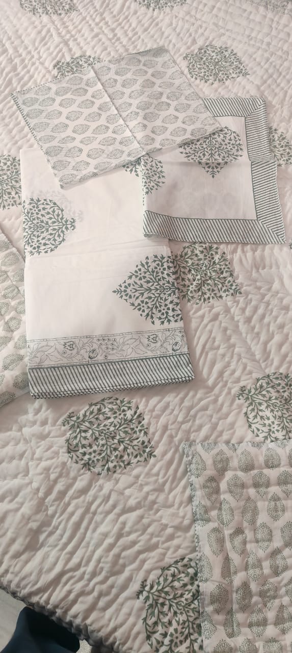 The Grey Garden Complete Bedding Set